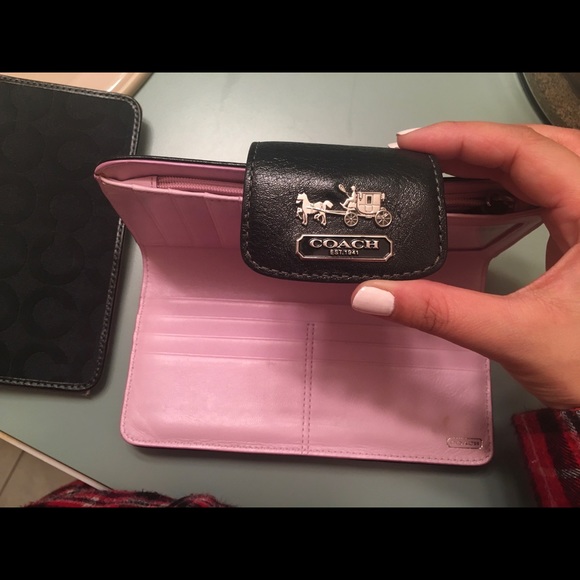 Coach Wallet - Picture 2 of 5